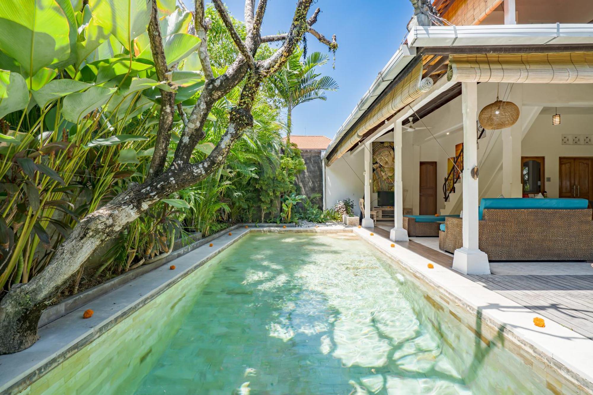 Shanti * Seminyak (Bali)